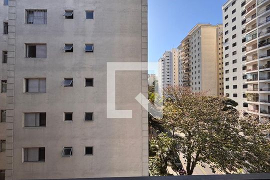 Varanda de kitnet/studio para alugar com 1 quarto, 35m² em Vila Madalena, São Paulo