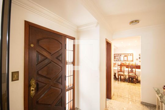 Hall de casa de condomínio à venda com 6 quartos, 405m² em Barro Branco (Zona Norte), São Paulo