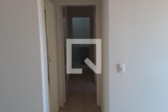 Corredor de apartamento à venda com 2 quartos, 66m² em Jardim Campos Elíseos, Campinas