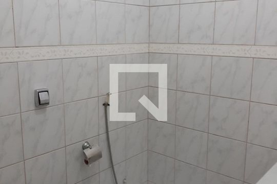 Banheiro de apartamento à venda com 2 quartos, 66m² em Jardim Campos Elíseos, Campinas
