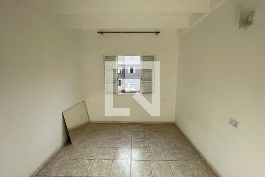Quarto 2 de apartamento para alugar com 2 quartos, 61m² em Jardim Arpoador, São Paulo