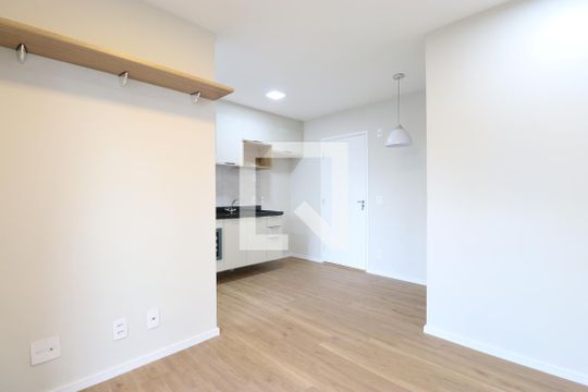 Sala de apartamento para alugar com 2 quartos, 37m² em Água Branca, São Paulo