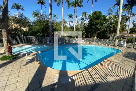 Área comum de casa à venda com 2 quartos, 75m² em Taquara, Rio de Janeiro