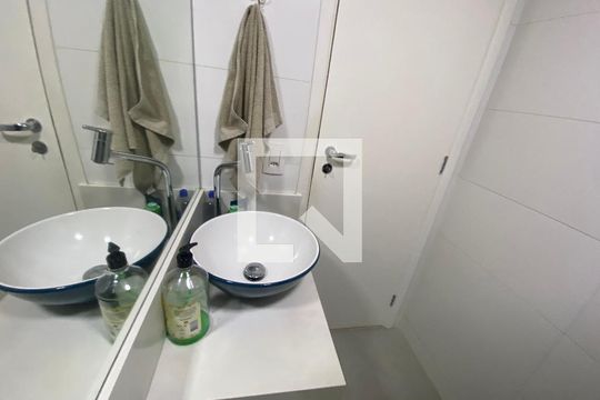 Banheiro Social 2 de casa à venda com 2 quartos, 75m² em Taquara, Rio de Janeiro
