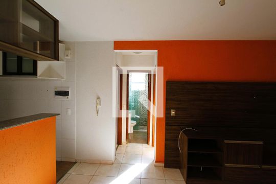 Sala de apartamento para alugar com 2 quartos, 49m² em Santa Maria, Belo Horizonte