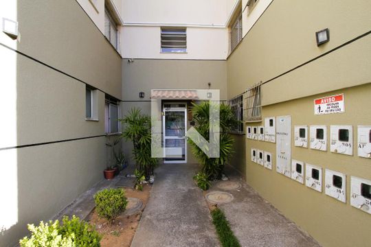 Entrada de apartamento para alugar com 2 quartos, 49m² em Santa Maria, Belo Horizonte