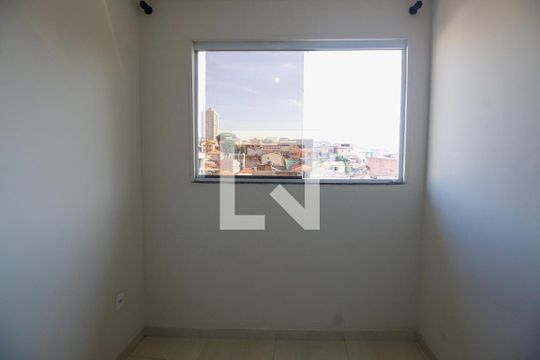 Quarto 2 de apartamento para alugar com 2 quartos, 45m² em Jardim Monte Kemel, São Paulo