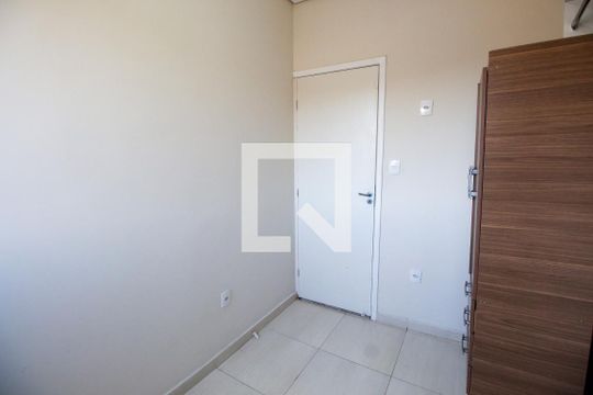 Quarto 1 de apartamento para alugar com 2 quartos, 45m² em Jardim Monte Kemel, São Paulo