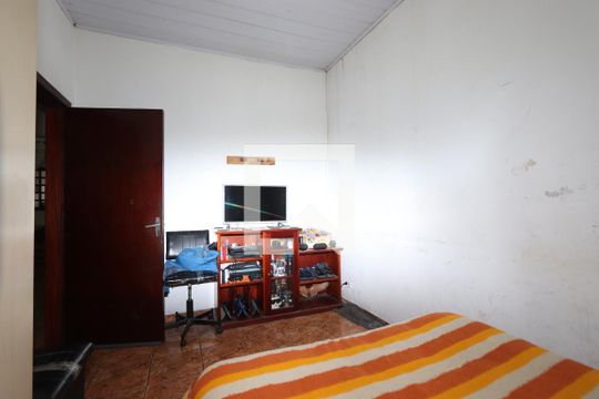 Quarto 2 de casa à venda com 3 quartos, 160m² em Chácara Inglesa, São Paulo