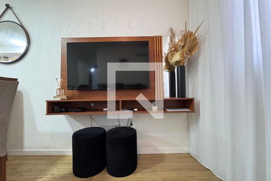 Sala de apartamento à venda com 2 quartos, 46m² em Santos Dumont, São Leopoldo