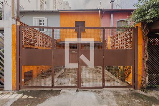 Fachada de casa para alugar com 2 quartos, 140m² em Pinheiros, São Paulo
