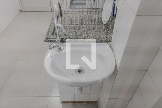 Cozinha de casa para alugar com 2 quartos, 140m² em Pinheiros, São Paulo
