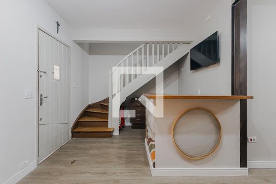 Sala de casa para alugar com 2 quartos, 140m² em Pinheiros, São Paulo