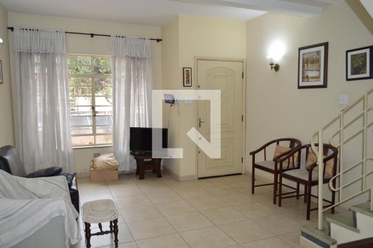 Sala de casa de condomínio à venda com 3 quartos, 110m² em Vila Mariana, São Paulo