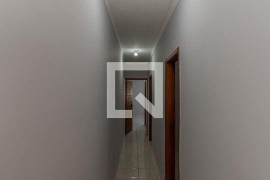 Corredor de casa para alugar com 3 quartos, 80m² em Vila Real, Hortolândia