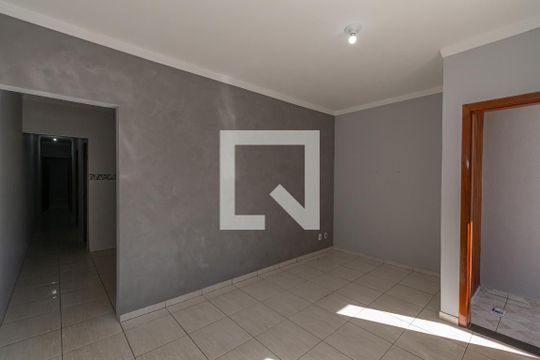 Casa para alugar com 3 quartos, 80m² em Vila Real, Hortolândia