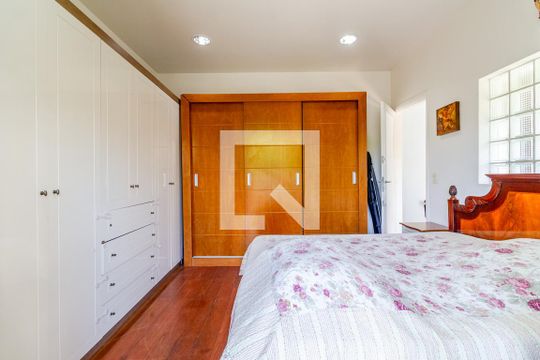 Quarto 1 de casa à venda com 3 quartos, 220m² em Perdizes, São Paulo