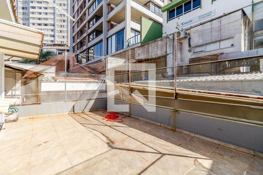 Varanda Quarto 2 de casa à venda com 3 quartos, 220m² em Perdizes, São Paulo