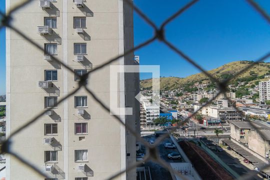 Vista do Quarto 3 Suíte de apartamento para alugar com 3 quartos, 64m² em Madureira, Rio de Janeiro