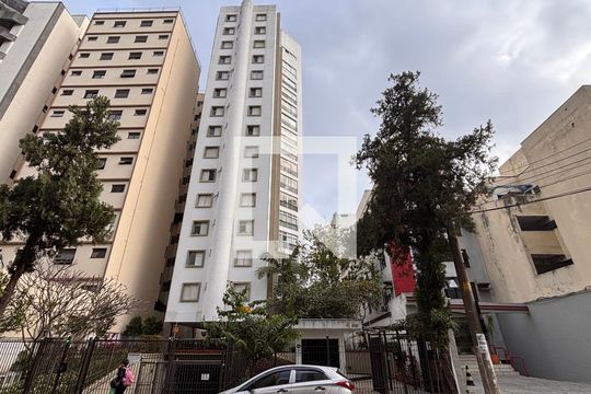 Fachada de apartamento à venda com 2 quartos, 96m² em Pinheiros, São Paulo