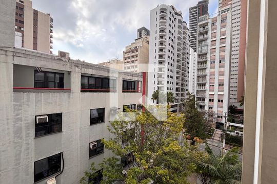 Vista da Sala de apartamento à venda com 2 quartos, 96m² em Pinheiros, São Paulo