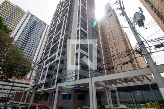 Fachada do Prédio de kitnet/studio para alugar com 1 quarto, 25m² em Brooklin, São Paulo