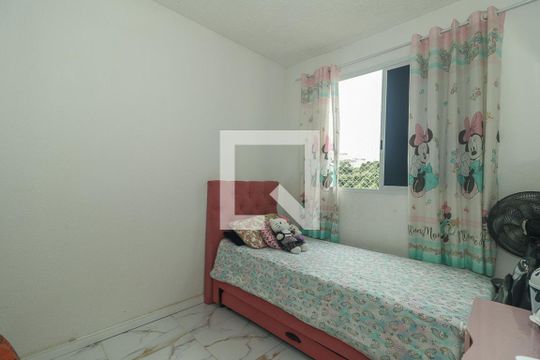 Quarto de apartamento à venda com 2 quartos, 42m² em Jardim Carvalho, Porto Alegre