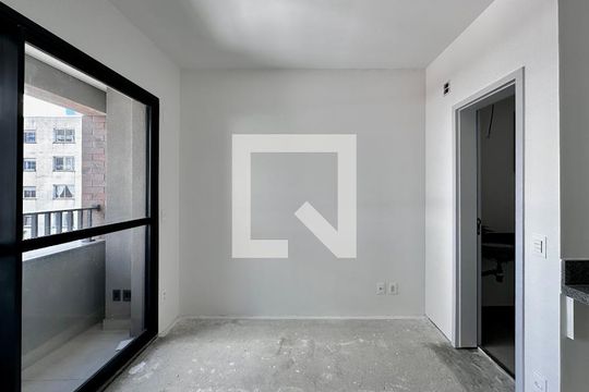 Studio de kitnet/studio à venda com 0 quarto, 25m² em Vila Cordeiro, São Paulo
