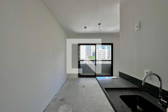 Kitnet/Studio à venda com 0 quarto, 25m² em Vila Cordeiro, São Paulo