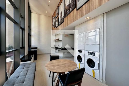 Lavanderia de kitnet/studio à venda com 0 quarto, 25m² em Vila Cordeiro, São Paulo