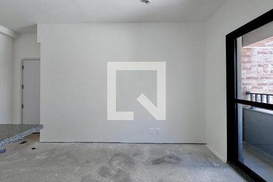 Quarto de kitnet/studio à venda com 0 quarto, 25m² em Vila Cordeiro, São Paulo