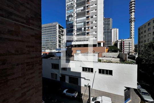 Vista de kitnet/studio à venda com 0 quarto, 25m² em Vila Cordeiro, São Paulo