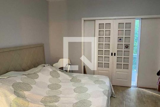 Casa à venda com 8 quartos, 550m² em Recreio dos Bandeirantes, Rio de Janeiro