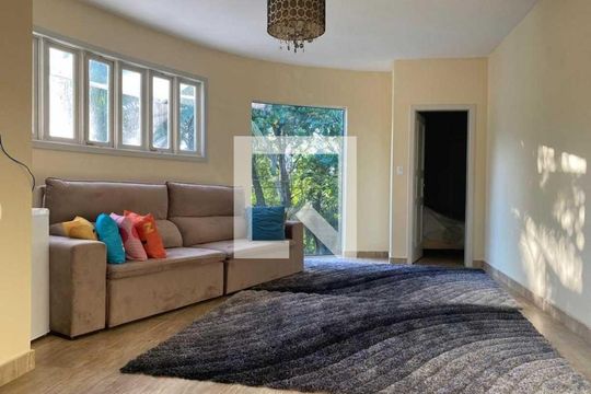 Casa à venda com 8 quartos, 550m² em Recreio dos Bandeirantes, Rio de Janeiro