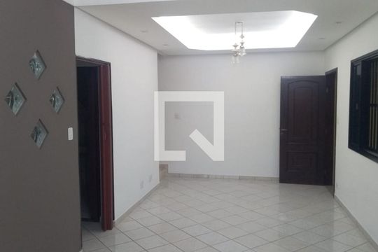 Sala de casa à venda com 3 quartos, 145m² em Bairro dos Casa, São Bernardo do Campo