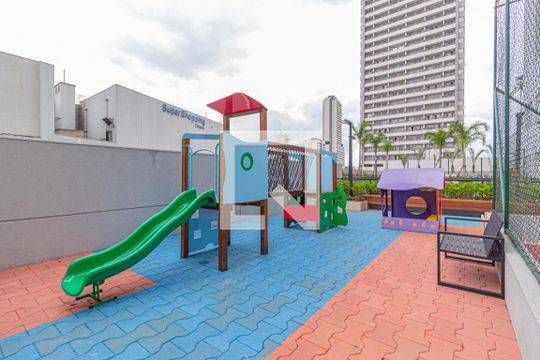 Área comum - Playground de apartamento à venda com 2 quartos, 72m² em Centro, Osasco