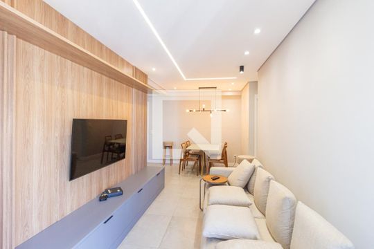 Sala de apartamento à venda com 2 quartos, 72m² em Centro, Osasco