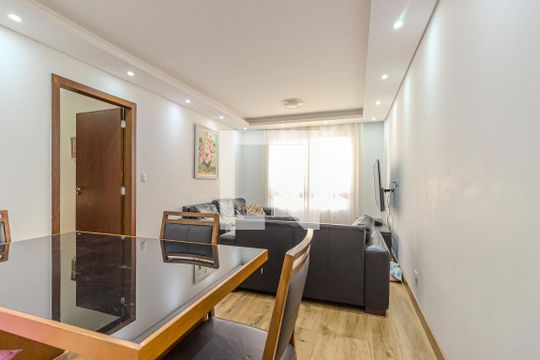 Sala de apartamento para alugar com 3 quartos, 90m² em Santo Amaro, São Paulo