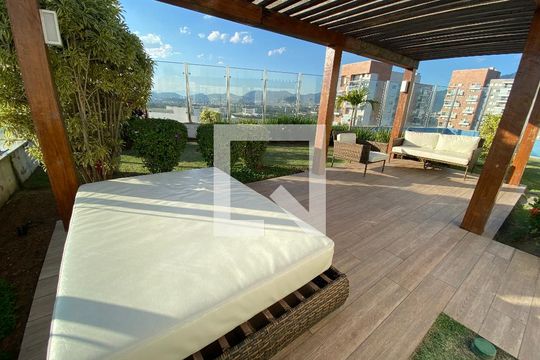 Área comum de apartamento à venda com 2 quartos, 85m² em Barra da Tijuca, Rio de Janeiro