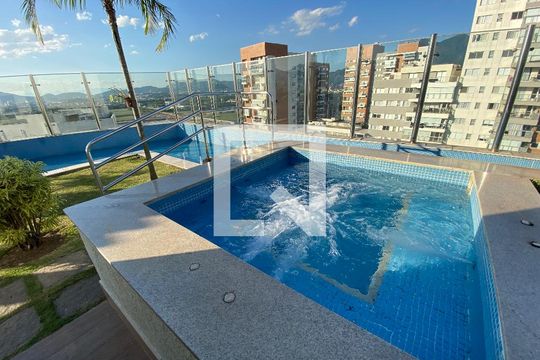 Área comum - Piscina de apartamento à venda com 2 quartos, 85m² em Barra da Tijuca, Rio de Janeiro