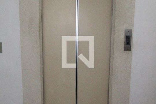 Área comum de apartamento para alugar com 3 quartos, 64m² em Monte Castelo, São José dos Campos