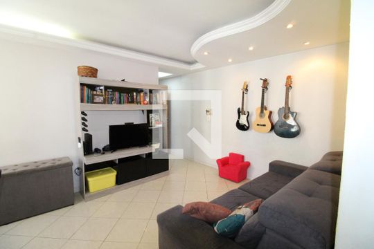 Apartamento para alugar com 3 quartos, 64m² em Monte Castelo, São José dos Campos