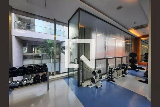 Área comum de kitnet/studio para alugar com 1 quarto, 62m² em Itaim Bibi, São Paulo