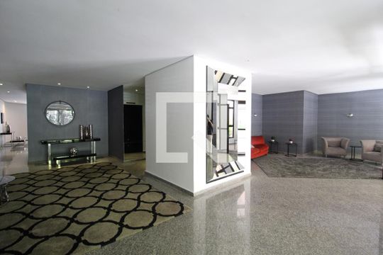 Hall Social de apartamento à venda com 3 quartos, 103m² em Moema, São Paulo