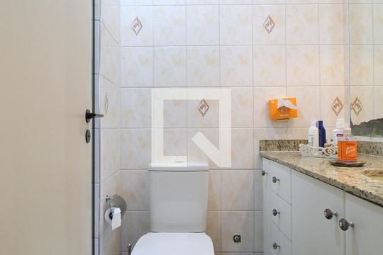 Banheiro da Suíte de apartamento à venda com 3 quartos, 103m² em Moema, São Paulo