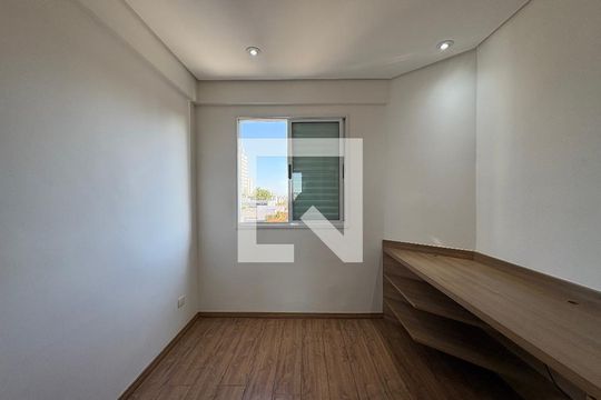 Quarto 1 de apartamento para alugar com 2 quartos, 74m² em Jardim Bela Vista, Santo André