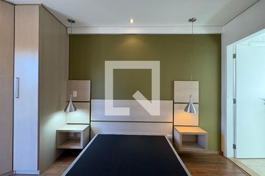Suite de apartamento para alugar com 2 quartos, 74m² em Jardim Bela Vista, Santo André