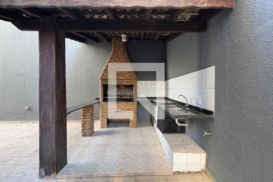 Área comum - Churrasqueira de apartamento para alugar com 2 quartos, 74m² em Jardim Bela Vista, Santo André