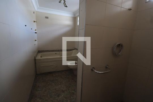Banheiro da Suíte 2 de casa à venda com 5 quartos, 319m² em Vila Gomes Cardim, São Paulo