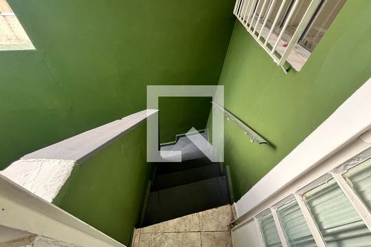 Escada de casa à venda com 4 quartos, 250m² em Mandaqui, São Paulo